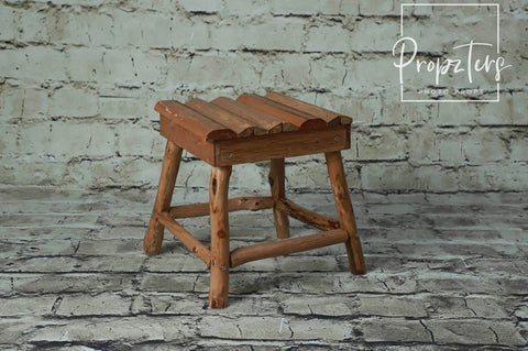 Cassurino wooden stool